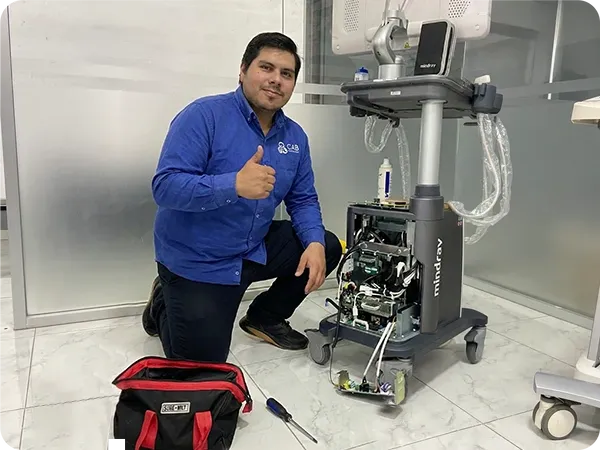 Equipo de ingeniería biomédica de CAB